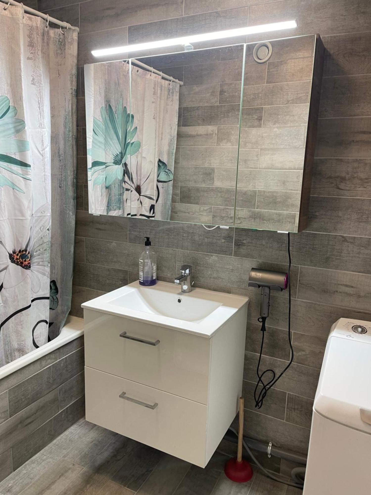Appartement 3 Pieces Pour 1 A 5 Voyageurs Rillieux-la-Pape 外观 照片